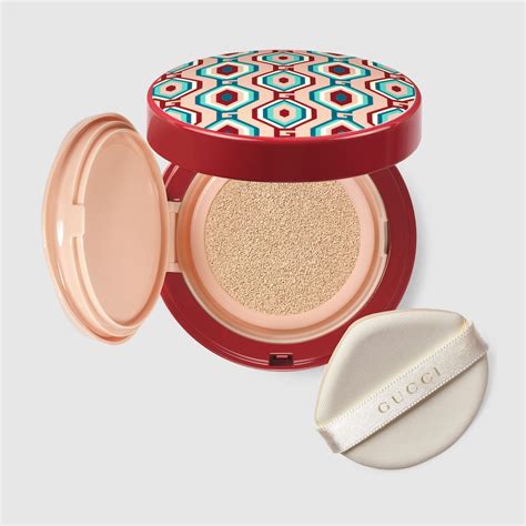 gucci cushion de beaute 01|Gucci 01, Limited Edition Cushion De Beauté SPF foundation.